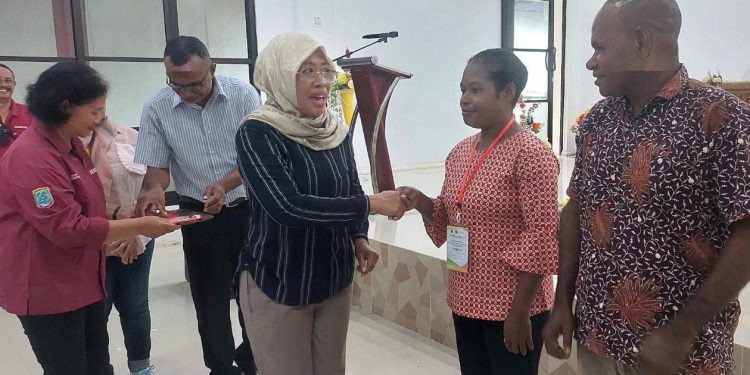 Puluhan Peserta Ikut Pelatihan Perkuat SDM Pariwisata di Kabupaten Sorong