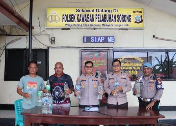 Polsek KP3 Laut Sorong Gagalkan Penyelundupan 880 Liter Cap Tikus