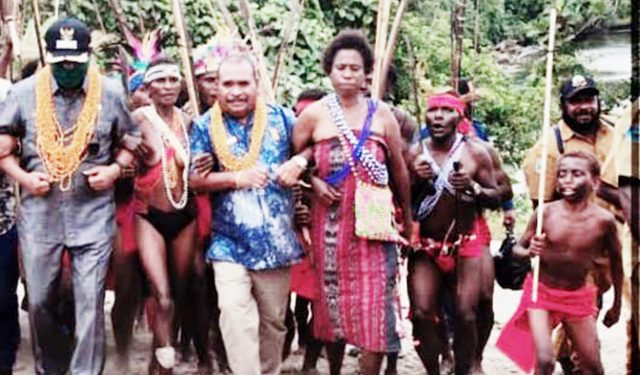 Belum Ada Sejarah Orang Moskona Pimpin Teluk Bintuni, Kini Saatnya Orang Moskona Buat Sejarah