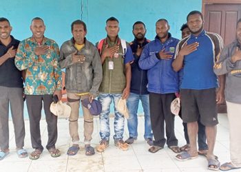Perjuangan Pantarlih Pegaf Coklit Data Pemilih Hingga ke Kebun Membuahkan Hasil Maksimal