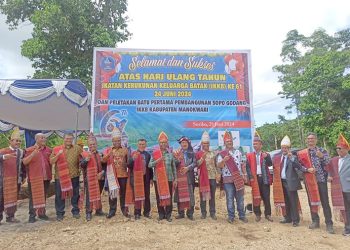 Merayakan 61 Tahun Ada di Manokwari, IKKB Bangun Rumah Besar Sopo Godang