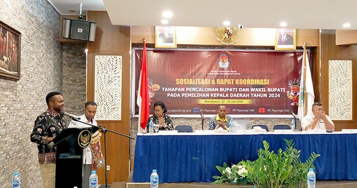 Perjuangan Pantarlih Pegaf Coklit Data Pemilih Hingga ke Kebun Membuahkan Hasil Maksimal