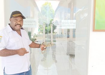 Dua Pekan Pintu Utama Pustu Masabaui I Digembok