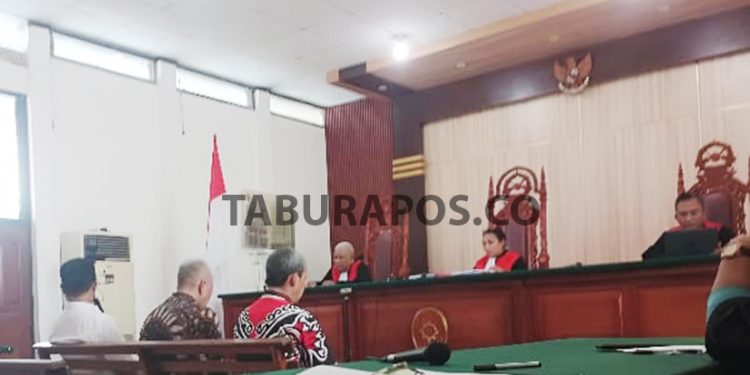 Patrice Sihombing – Abu Hanifa Dituntut Jaksa KPK 7 Tahun dan 3 Bulan Penjara