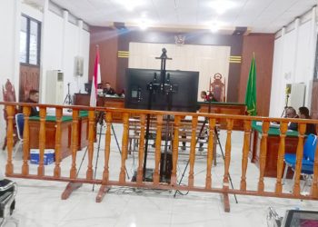 Mantan Sekretaris DPR Papua Barat Dituntut8,5 Tahun Pidana Penjara