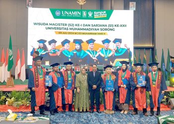 Annisa Salsabilah Lulusan Terbaik Unamin Sorong