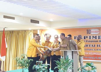 Hambat Tahapan Pilkada, KPU Pegaf Koordinasi dengan Kepala Suku untuk Buka Palang