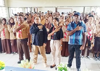 KPU Teluk Bintuni Sosialisasi tentang Pemilu Bagi Pemilih Pemula di SMAN 1 Babo