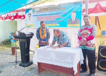 Warga Mansel Terima Bantuan BBR dan Mesin Genset Bantuan Pemprov Papua Barat