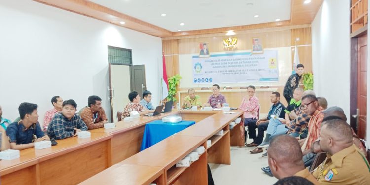Kadistirik Dataran Isim Apresiasi Bupati dan PLN Wujudkan Program Mansel Terang