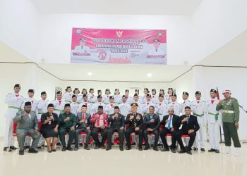 Bupati Waran Kukuhkan Paskibraka Kabupaten Mansel Tahun 2024