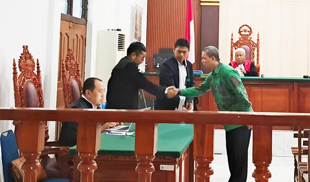 Jaksa KPK Kasasi Putusan Banding Yan Mosso, Efer Segidifat dan Maniel Syatfle