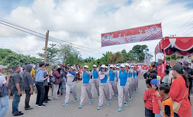 Meriahkan HUT ke 79 RI, Ratusan Regu Ramaikan Lomba Gerak Jalan