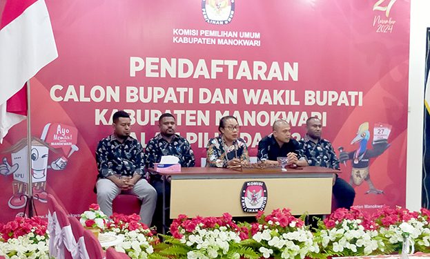 Hari Pertama Pendaftaran Kantor KPU Manokwari Masih Lengang