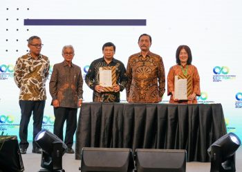 Unipa Mewisuda 458 Wisudawan dan Wisudawati