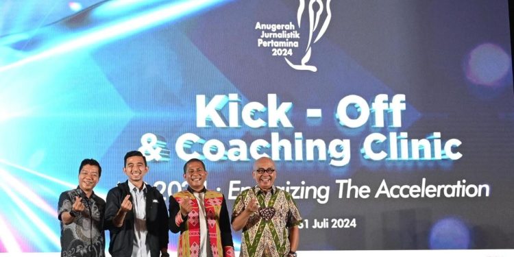 Unipa Mewisuda 458 Wisudawan dan Wisudawati