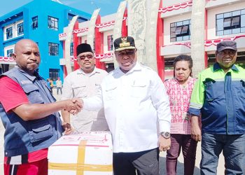 Pemprov Salurkan 375 Bibit Bawang Merah & 600 Anakan Pisang Bagi Kelompok Tani