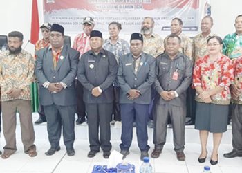 Bupati Waran Serahkan 2 Dokumen ke DPRD Mansel untuk Dibahas dan Ditetapkan