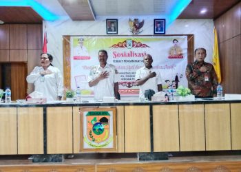 Tingkatkan Pencatatan Sipil dan Pengesahan Anak, Disadmindukcapil Papua Barat Libatkan Tomas & Toga