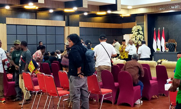 Puluhan Perangkat Desa Dibekali Penguatan Kelembagaan Pemerintah Kampung