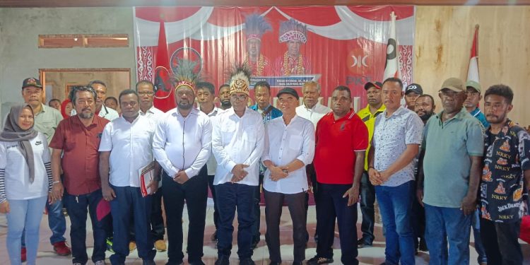 Tim Kerja Koalisi Pemenangan Bernard-Mesakh Dikukuhkan