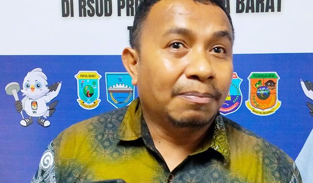 KPU Mansel Lakukan Penelitian Berkas Administrasi Cabup-Cawabup