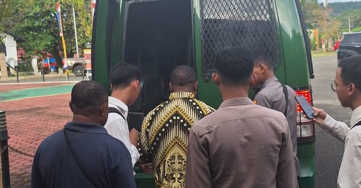 Mantan Plt Kadisdikbud Manokwari dan Dua Kontraktor Jadi Tersangka Dugaan Tipikor Pengadaan Seragam