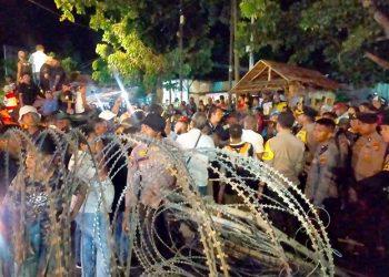 Pendaftaran Boneftar-Waluyo Diwarnai B1.KWK Ganda Partai Hanura