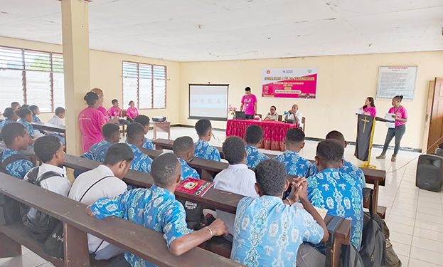 Sosialisasi di SMA Kristen YABT, Bahasa Indonesia harus Jadi ‘Pilar Kebangsaan’