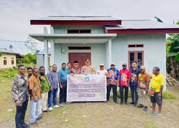Kadis Mosbar Apresiasi Senergitas Polres dan Pemda Bintuni Layani Kebutuhan Rumah Masyarakat