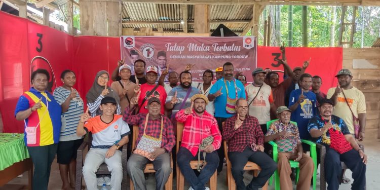 Dukung Pasangan BERMAKNA, Masyarakat Tobou Titip Pembangunan Mansel