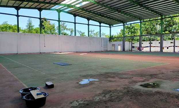 Gedung Besar Terbengkalai Diantara Kantor Bupati dan DPRK Manokwari Ternyata Lapangan Tenis Indoor Sogun