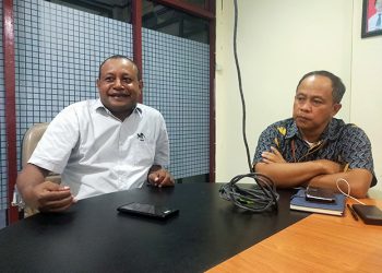 PLN Manokwari Terangi 22 Rumah Masyarakat Kurang Mampu Secara Gratis