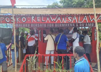 Merakyat, Bernard Mandacan Tinjau Posko Pemenangan Pasangan Bermakna
