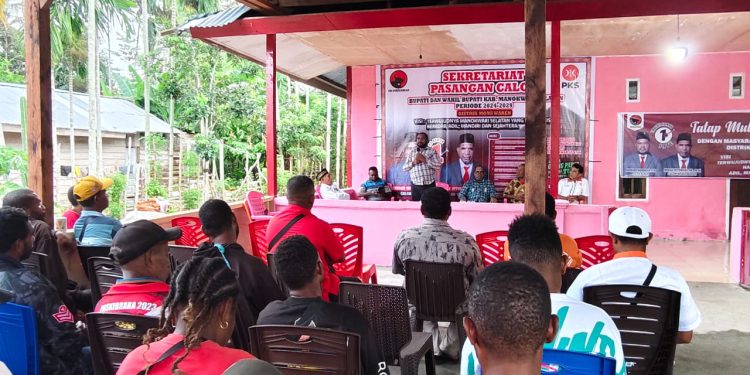Kampanye di Dembek, Pasangan BERMAKNA Janji Tingkatkan Tata Layanan Pendidikan dan Kesehatan