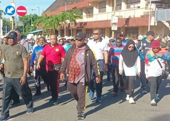 Setda Papua Barat Gelar Jalan Sehat Berhadiah