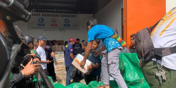 KPU Papua Barat Terima Logistik Surat Suara Pilgub Sebanyak 388.616