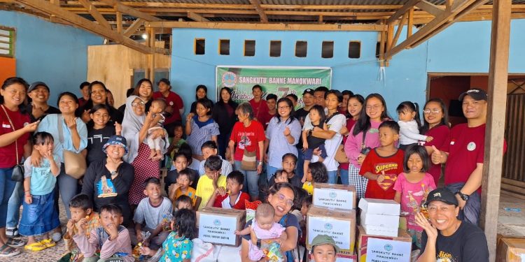 Sangkutu’ Banne Manokwari Berbagi Kasih di Semi Meta Bahagia Manokwari