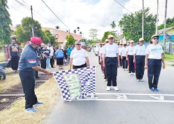 Pemkab Mansel Adakan Lomba Gerak Jalan Sambut HUT ke-12, Bupati Waran: sebagai wujud persatuan suku-suku di Mansel