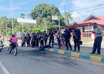 Warga Memblokade Jalan, Suriyati Faisal Belum Dilantik Jadi Unsur Pimpinan DPRK Manokwari