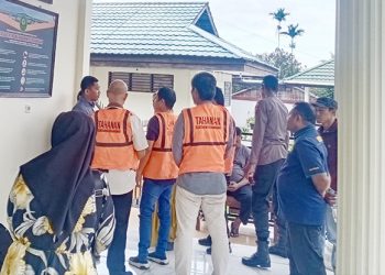 6 Penambang Emas Divonis 8 Bulan, 2 Excavator Dirampas untuk Negara