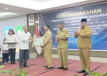 Pemda Pegaf Terbaik Ketiga se-Papua Barat Dalam Penyelenggaraan Kepatuhan Pelayanan Publik 2024