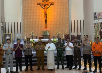 Forkopimda  Papua Barat Cek Kesiapan Gereja dan Personel Jelang Ibadah Natal