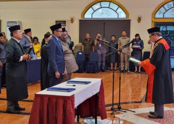 Lagi, Orgenes Wonggor Pimpin DPR Papua Barat