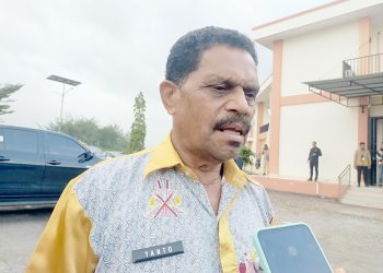 Tingkatkan Perputaran Uang, Pemkab Manokwari Diminta Segera Cairkan THR Natal