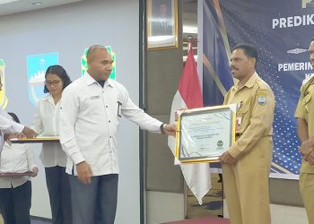 Pemda Pegaf Terbaik Ketiga se-Papua Barat Dalam Penyelenggaraan Kepatuhan Pelayanan Publik 2024
