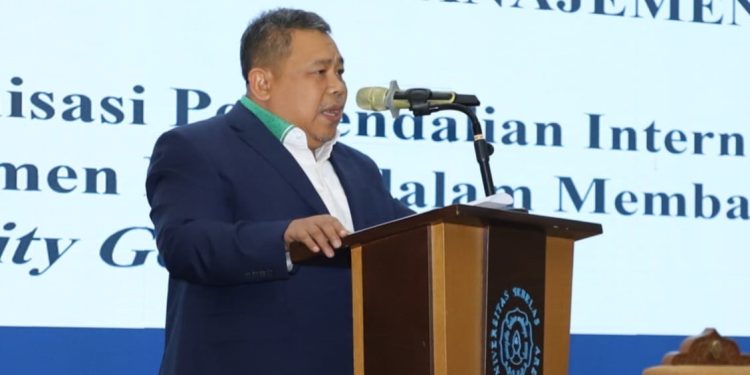 Anggota BPK Fathan Subchi Mendorong UNS Menerapkan Good University Governance