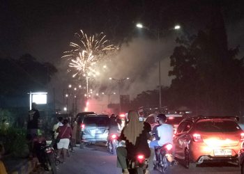 Warga Antusias Kunjungi Kediaman Bupati Manokwari di Tahun Baru 2025