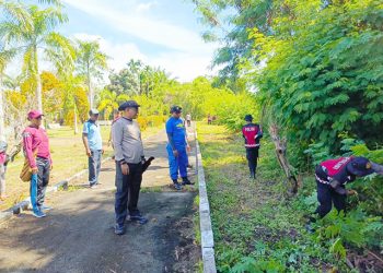 Polda Papua Barat Laksanakan Aksi Bersih-Bersih di Pulau Mansinam Sambut HUT ke-170 Pekabaran Injil