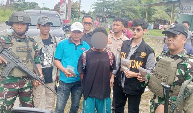Tim Gabungan Tangkap WN PNG Bawa 12 Paket Ganja di Perbatasan RI-PNG